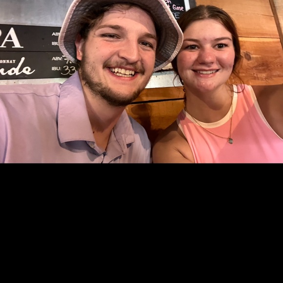 Meet your Posher, Faith - Picture 1 of 1